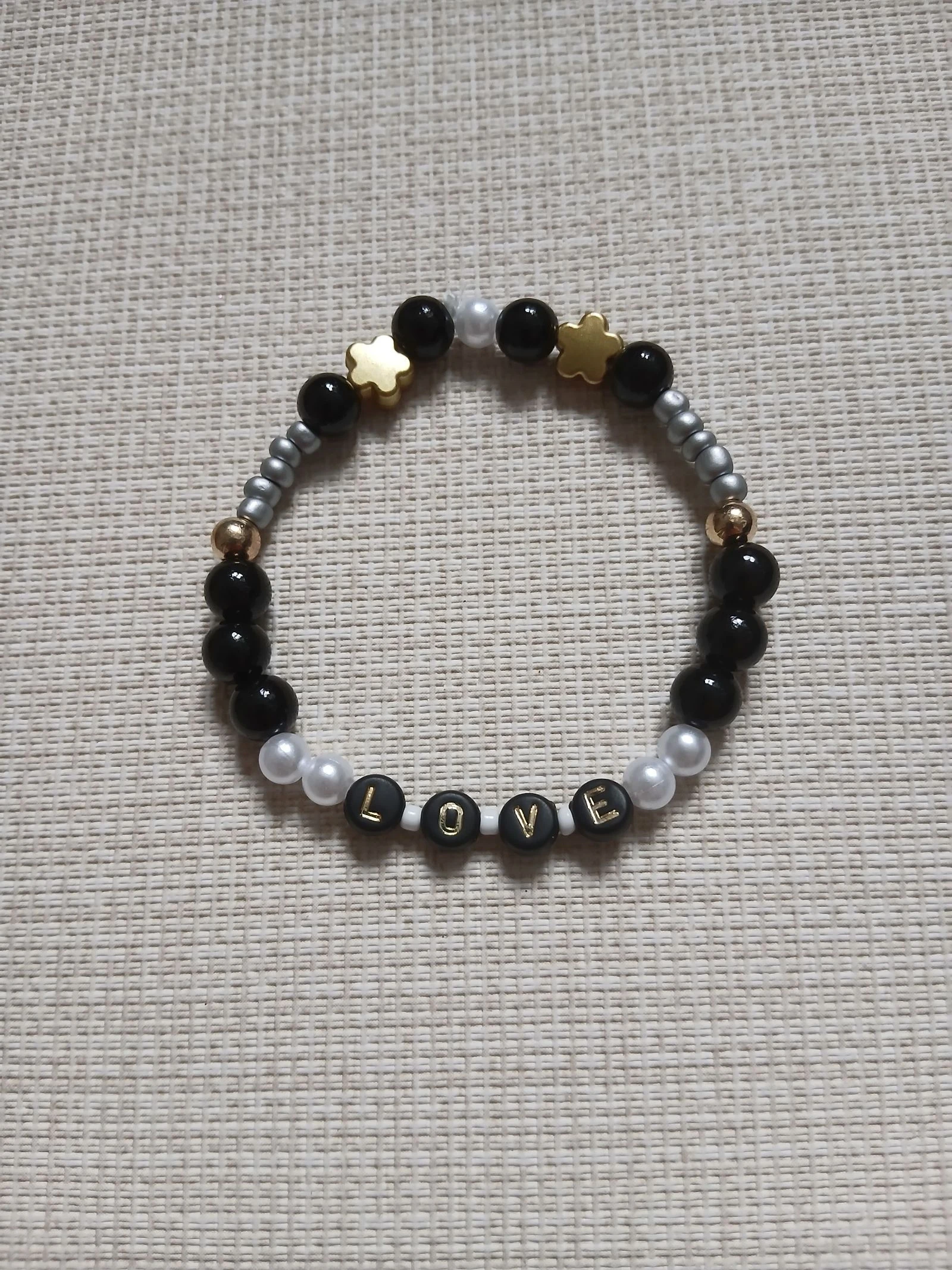 Bracelet :LOVE 